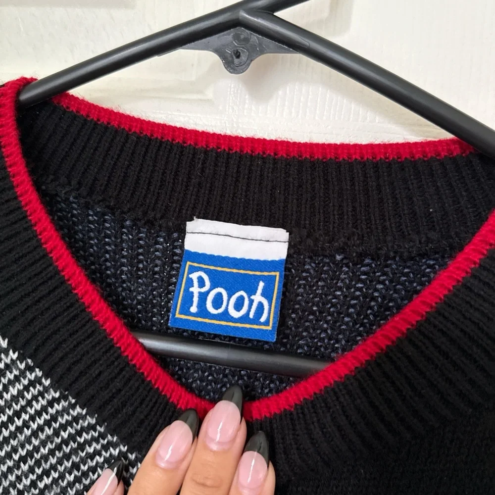 Vintage Winnie the Pooh Colorblock Sweater | 90s Disney Knit - Picture 3 of 3